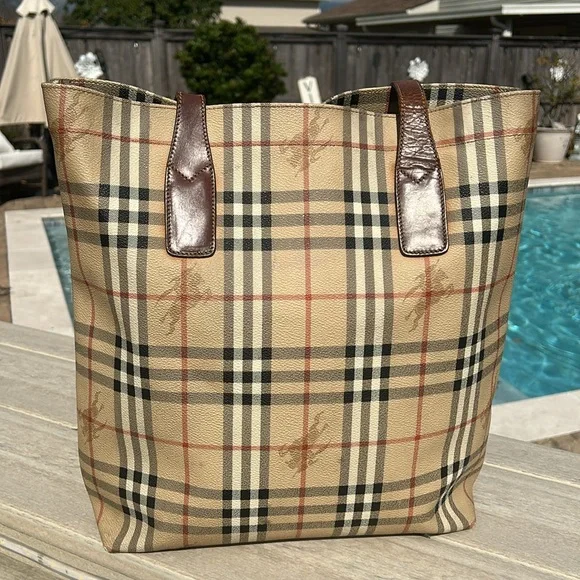 BURBERRYS VINTAGE Haymarket TOTE - Picture 3 of 5